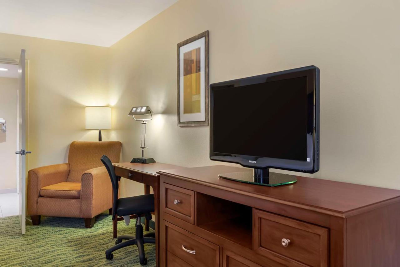 Western Medical Center Mini-hôtel 3*